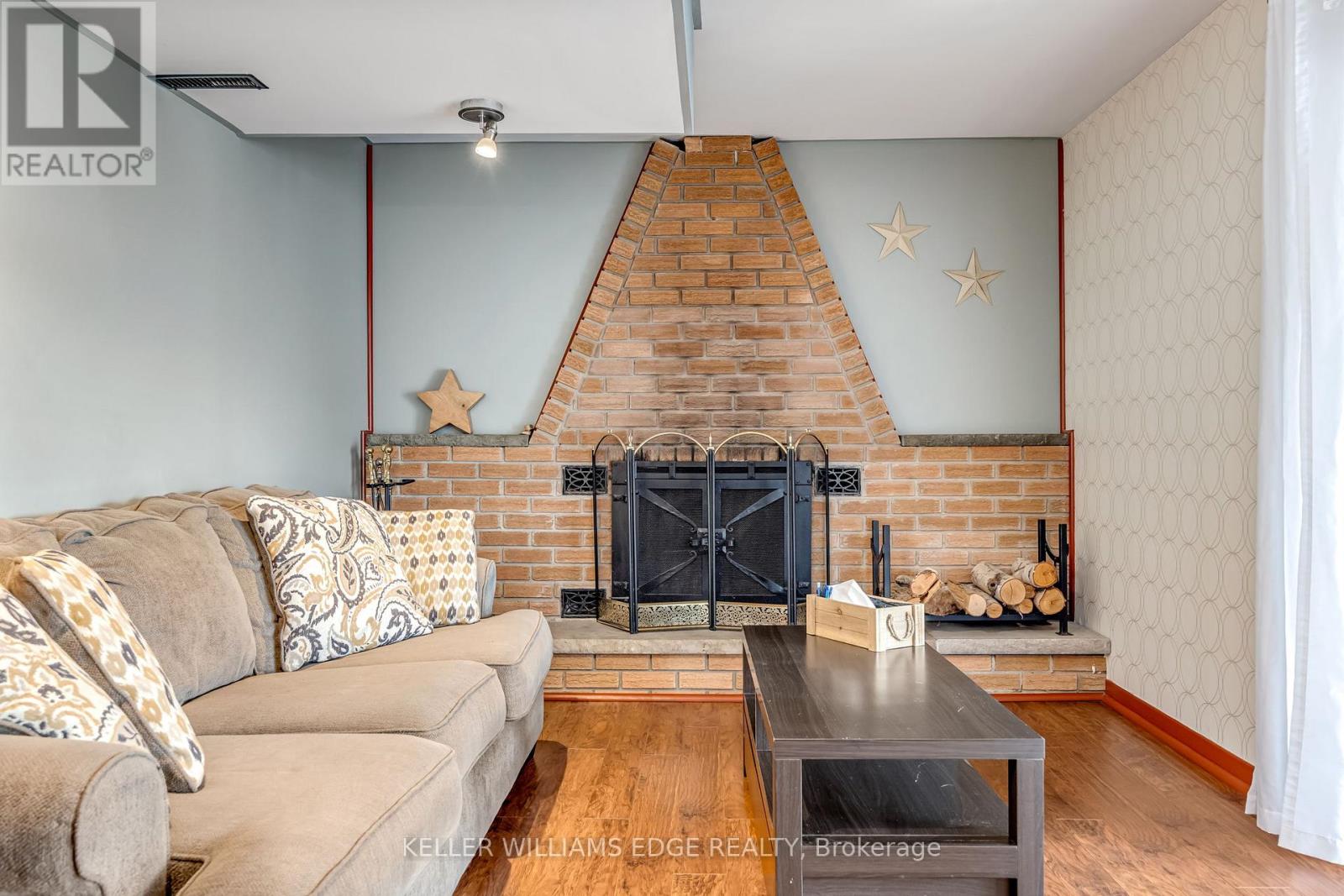 5352 Salem Road, Burlington, Ontario  L7L 3X3 - Photo 12 - W12925272