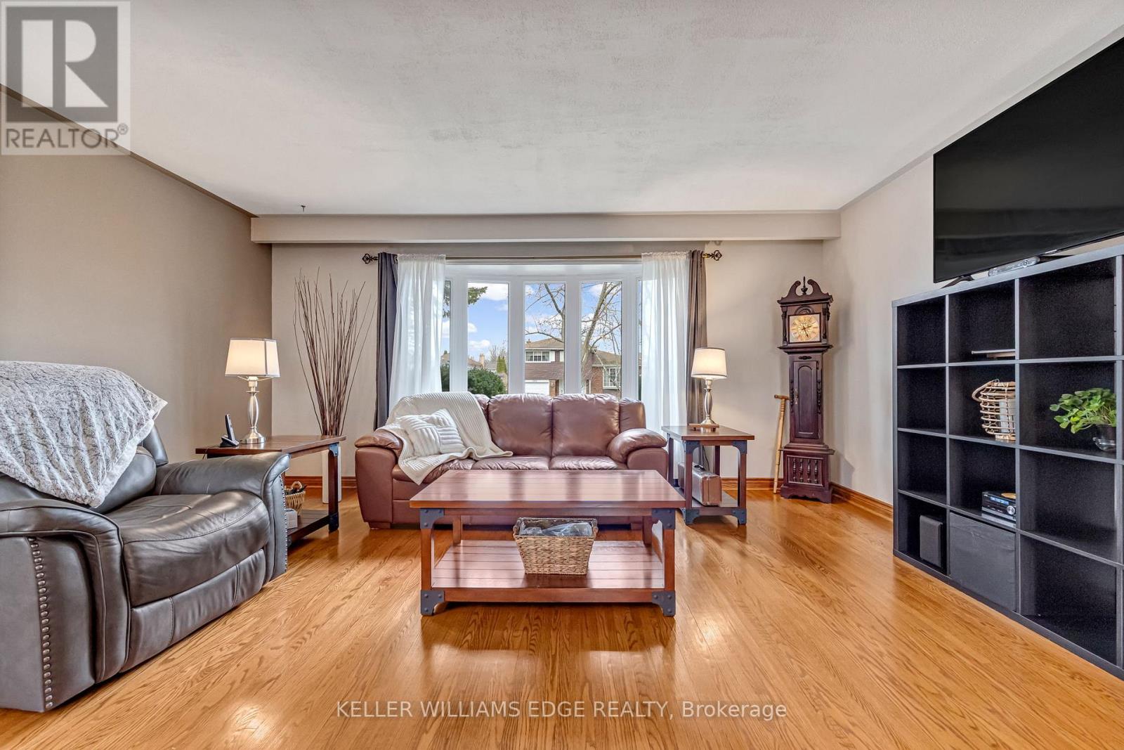 5352 Salem Road, Burlington, Ontario  L7L 3X3 - Photo 6 - W12925272