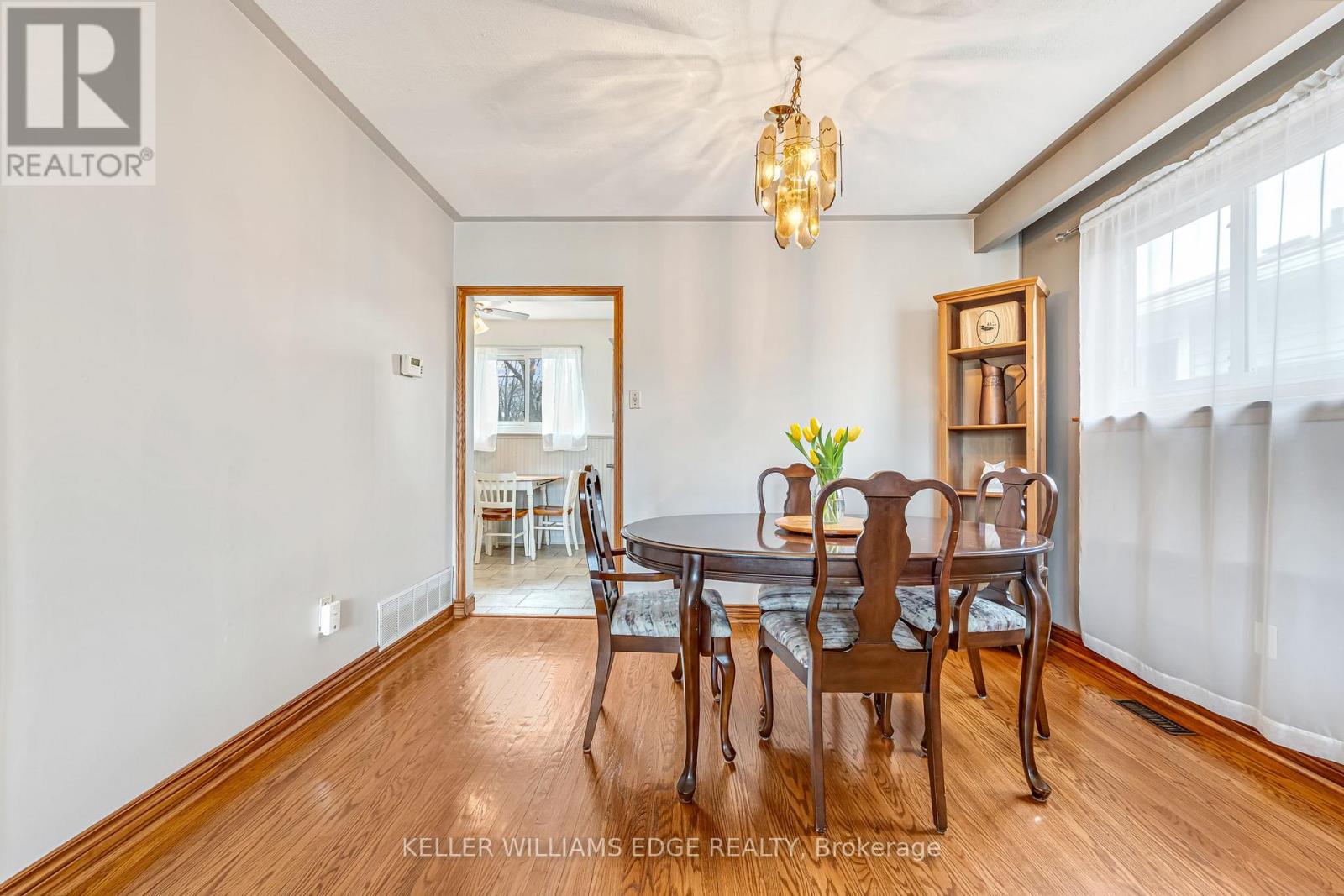 5352 Salem Road, Burlington, Ontario  L7L 3X3 - Photo 9 - W12925272