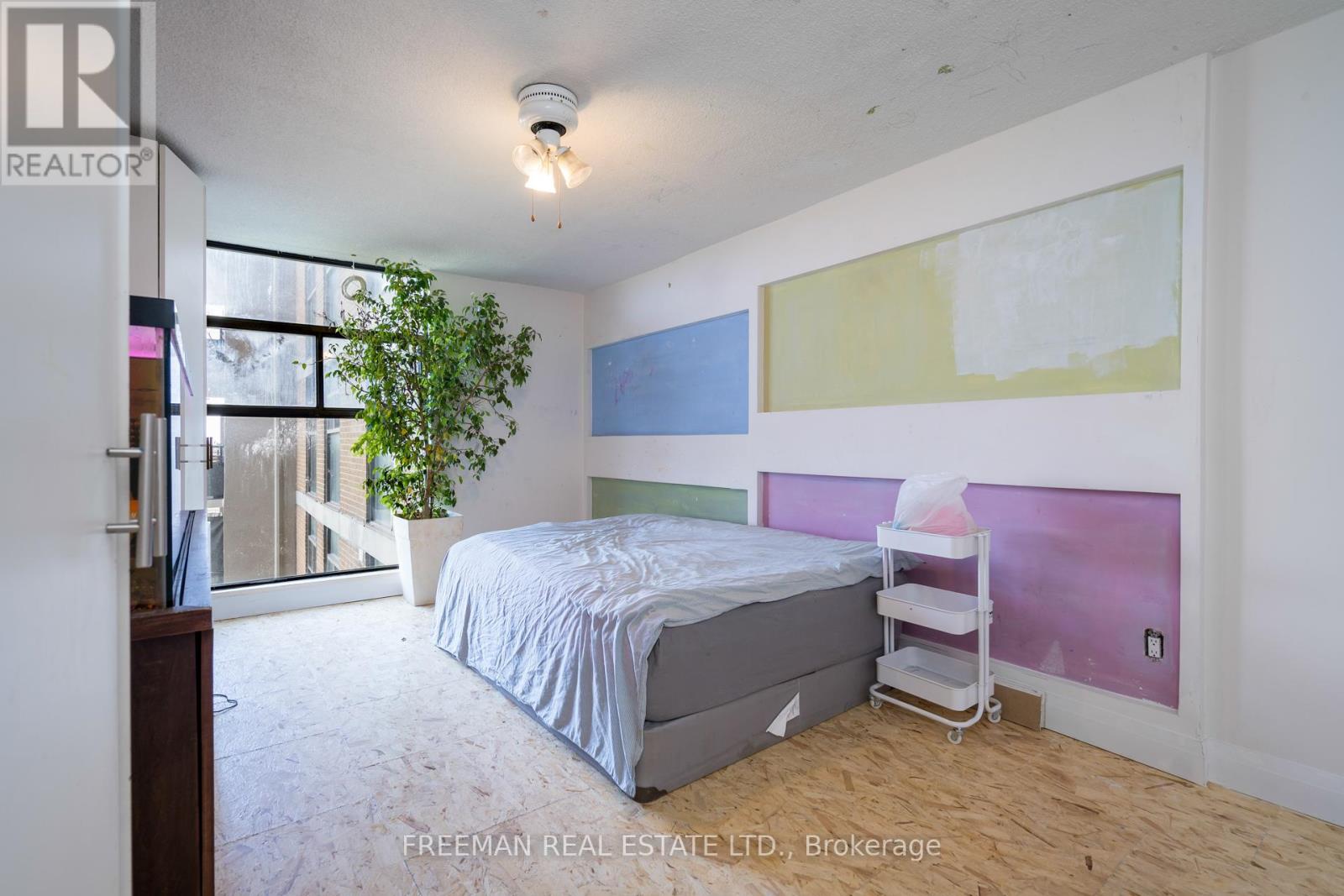 906 - 135 Marlee Avenue, Toronto, Ontario  M6B 4C6 - Photo 24 - W12925276