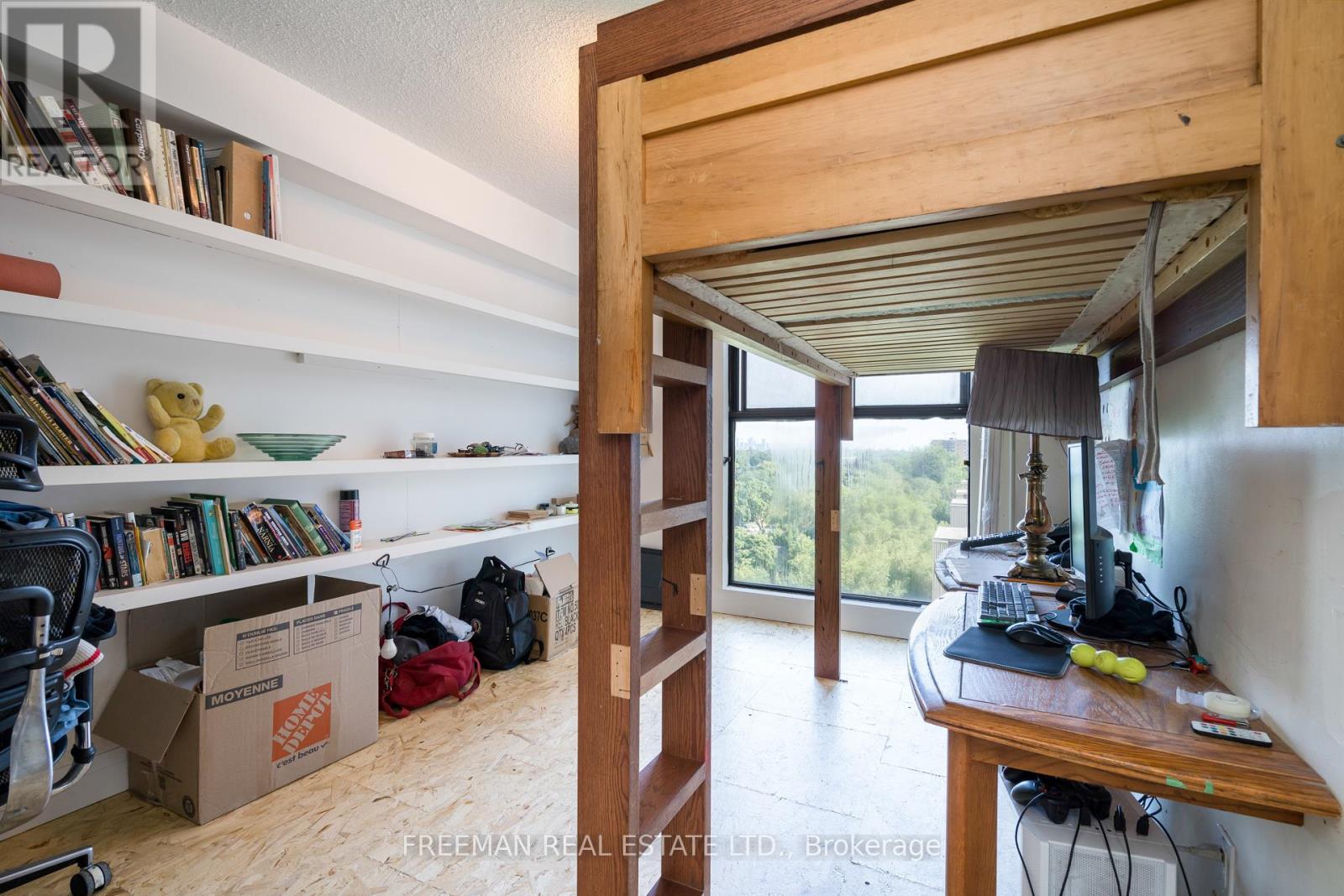 906 - 135 Marlee Avenue, Toronto, Ontario  M6B 4C6 - Photo 27 - W12925276