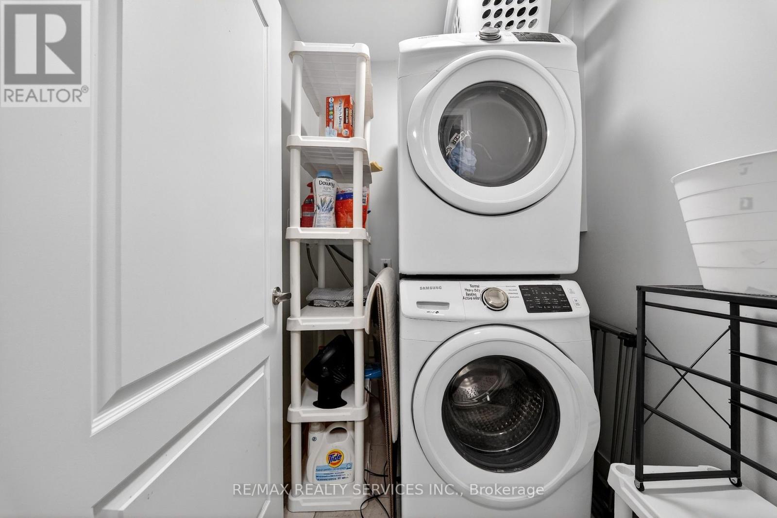 76 Phyllis Drive, Caledon, Ontario  L7C 4E2 - Photo 23 - W12925284