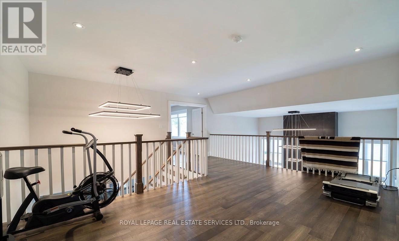 2163 Deyncourt Drive, Burlington (Brant), Ontario  L7R 1W2 - Photo 16 - W12925308