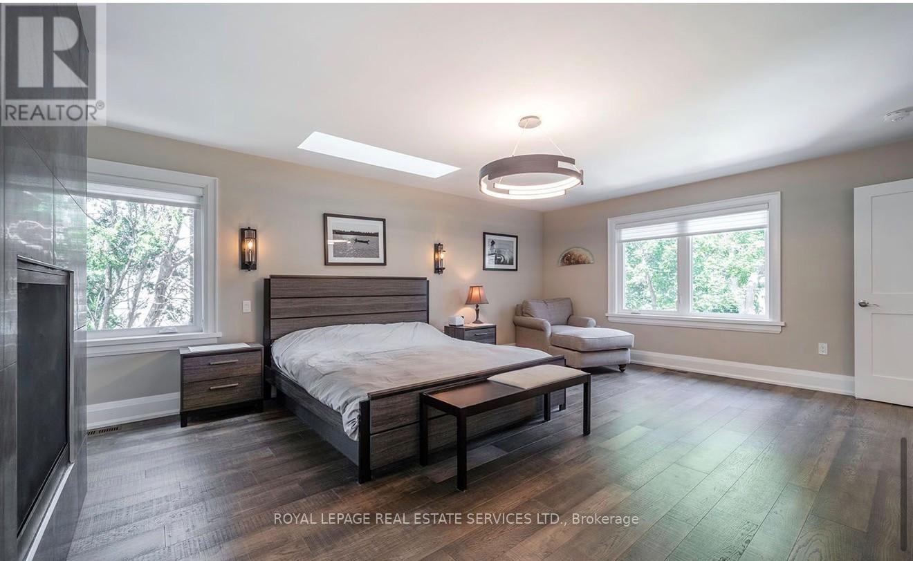 2163 Deyncourt Drive, Burlington (Brant), Ontario  L7R 1W2 - Photo 17 - W12925308