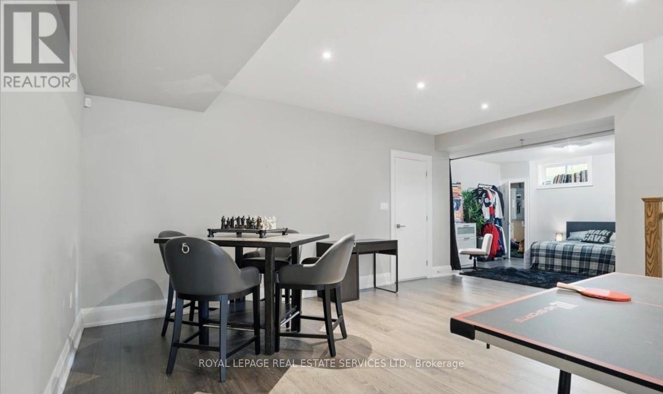 2163 Deyncourt Drive, Burlington (Brant), Ontario  L7R 1W2 - Photo 31 - W12925308