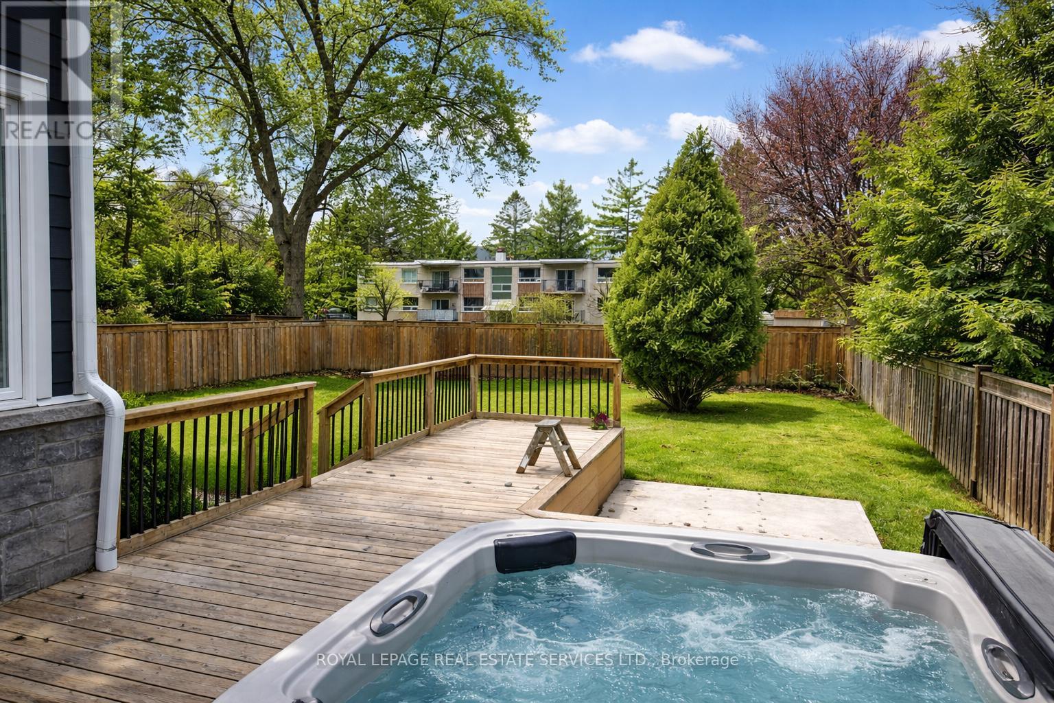 2163 Deyncourt Drive, Burlington (Brant), Ontario  L7R 1W2 - Photo 34 - W12925308