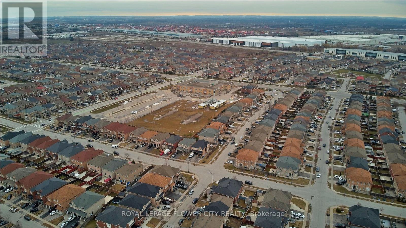 85 Daden Oaks Drive, Brampton (Bram East), Ontario  L6P 3R9 - Photo 10 - W12925322