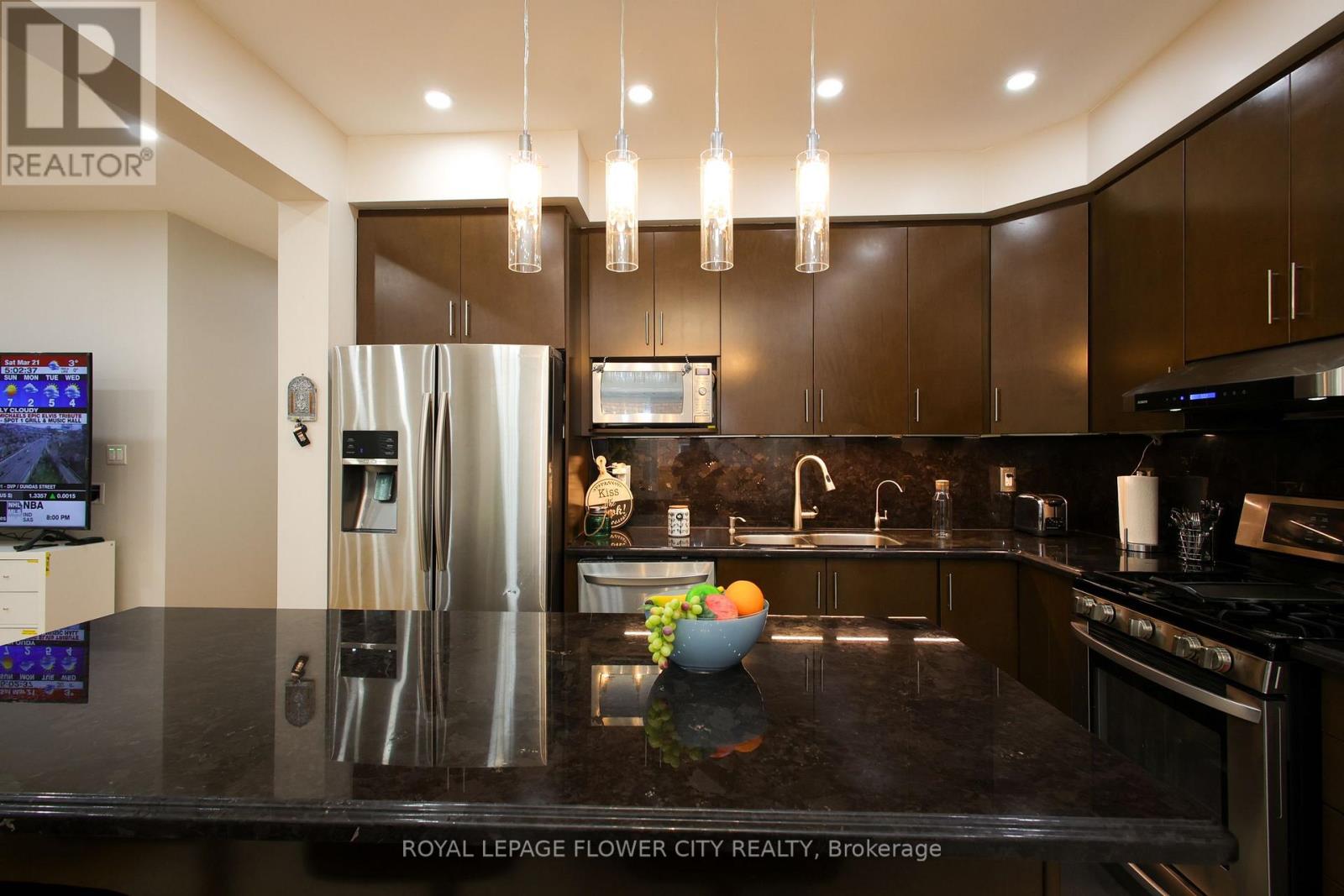 85 Daden Oaks Drive, Brampton (Bram East), Ontario  L6P 3R9 - Photo 21 - W12925322