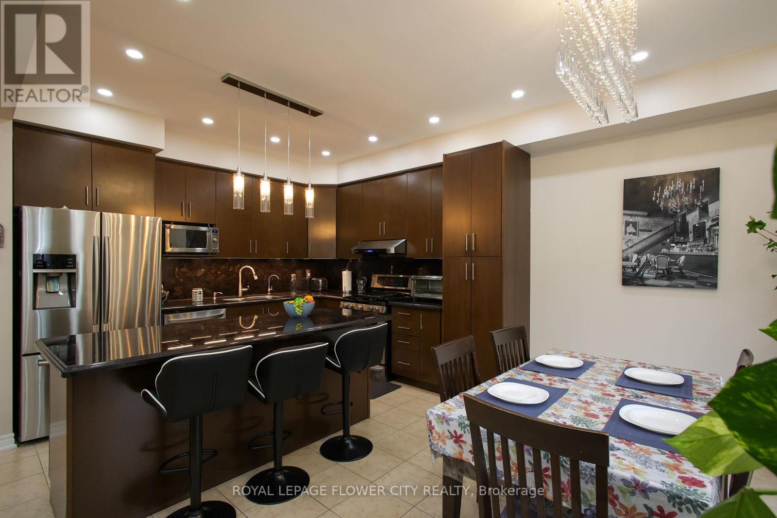 85 Daden Oaks Drive, Brampton (Bram East), Ontario  L6P 3R9 - Photo 24 - W12925322