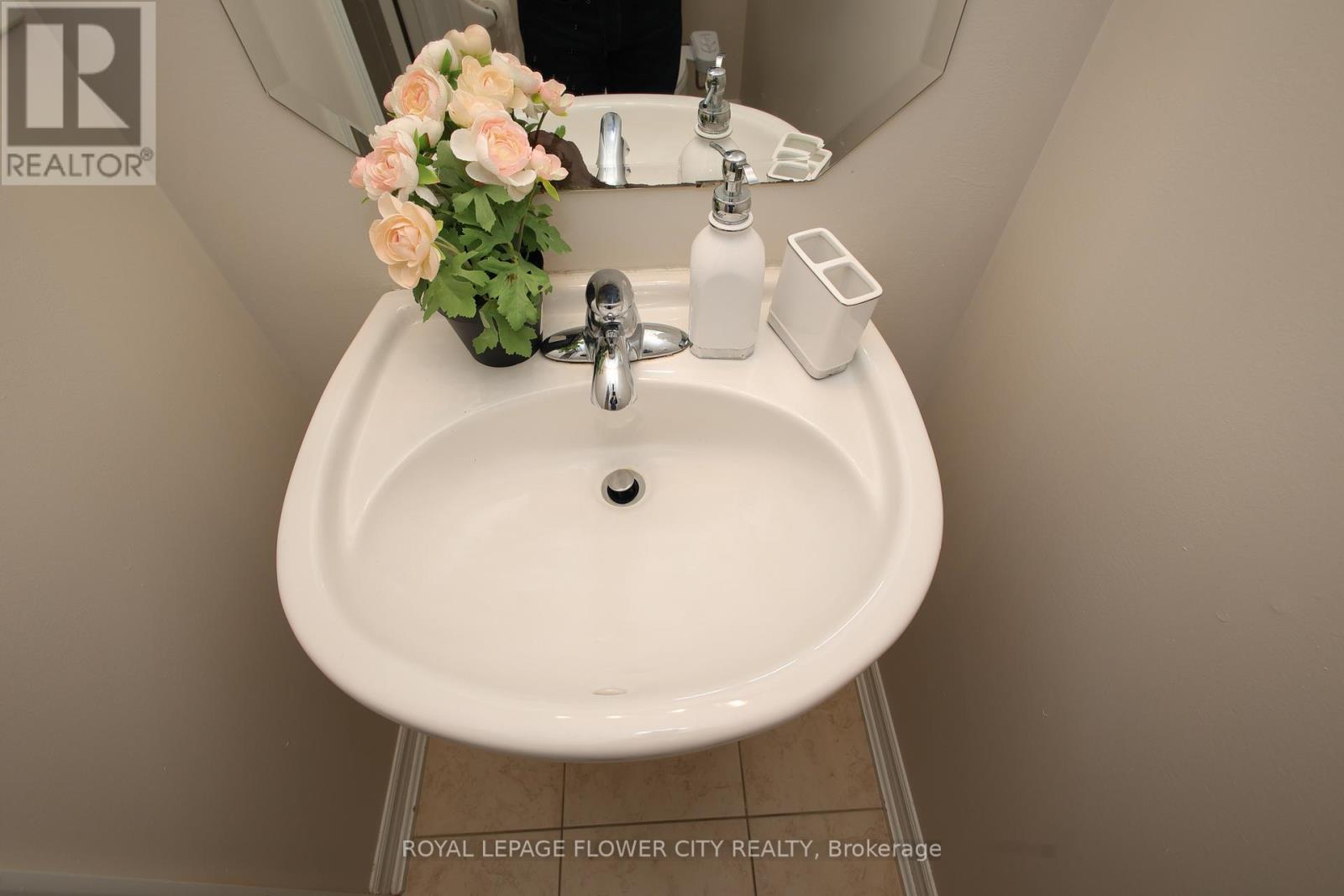 85 Daden Oaks Drive, Brampton (Bram East), Ontario  L6P 3R9 - Photo 29 - W12925322