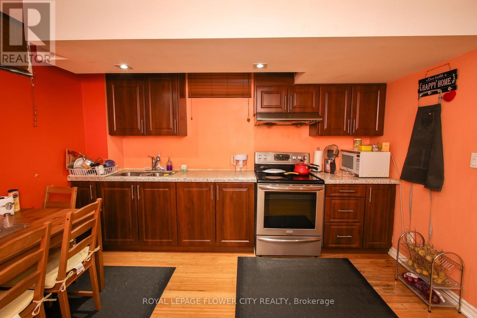 85 Daden Oaks Drive, Brampton (Bram East), Ontario  L6P 3R9 - Photo 45 - W12925322