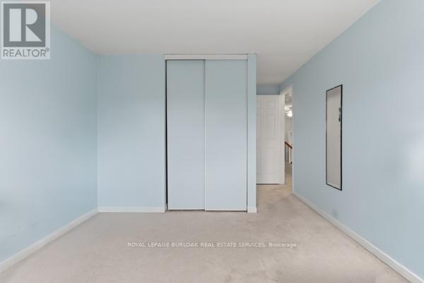 23 Garden Avenue, Brampton (Brampton West), Ontario  L6X 1M4 - Photo 21 - W12925350