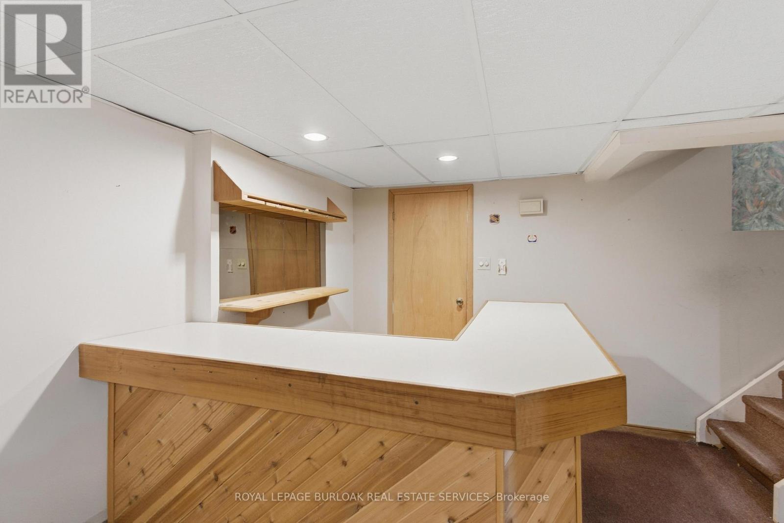 23 Garden Avenue, Brampton (Brampton West), Ontario  L6X 1M4 - Photo 25 - W12925350