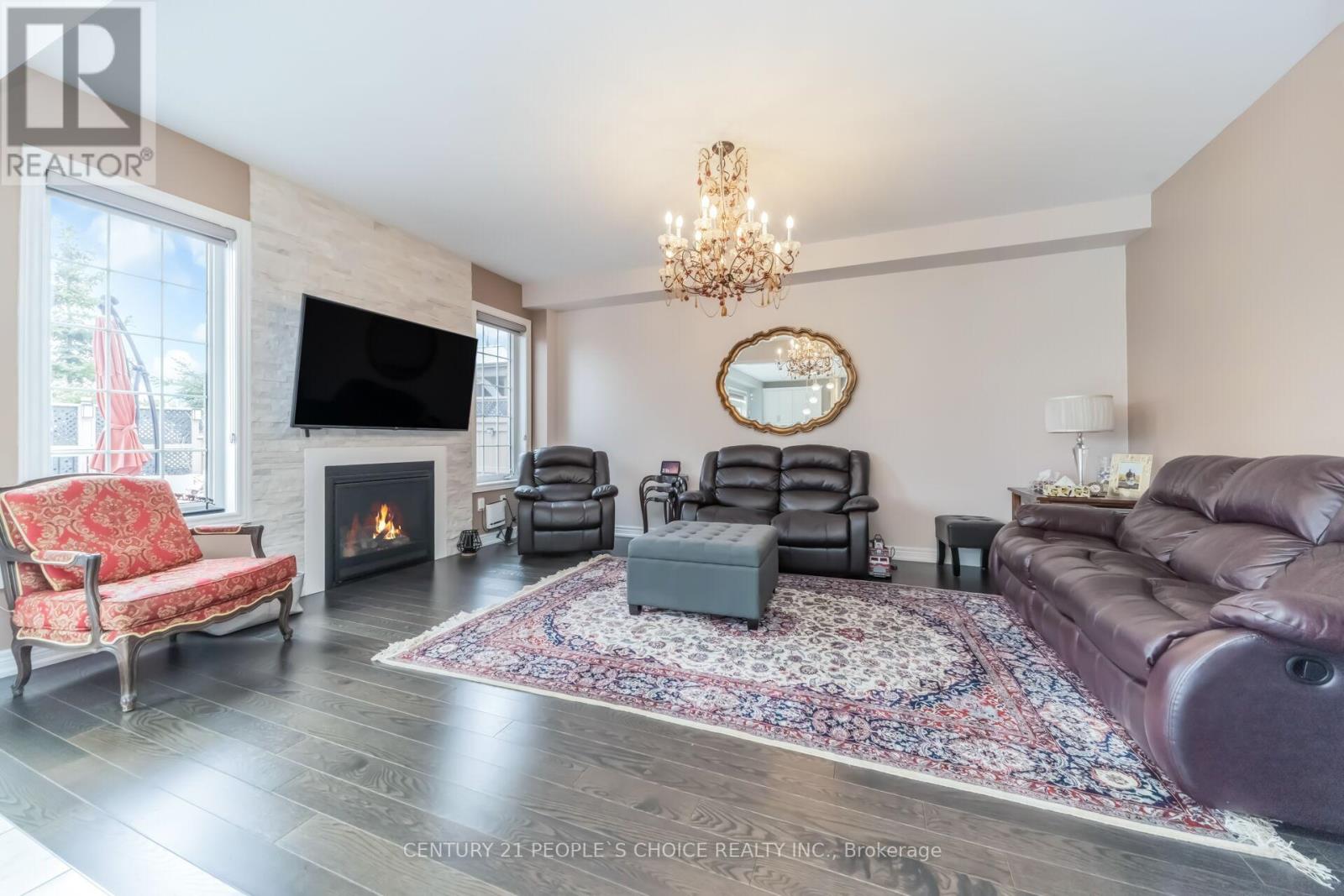 28 Truro Circle, Brampton, Ontario  L7A 4E5 - Photo 11 - W12925364