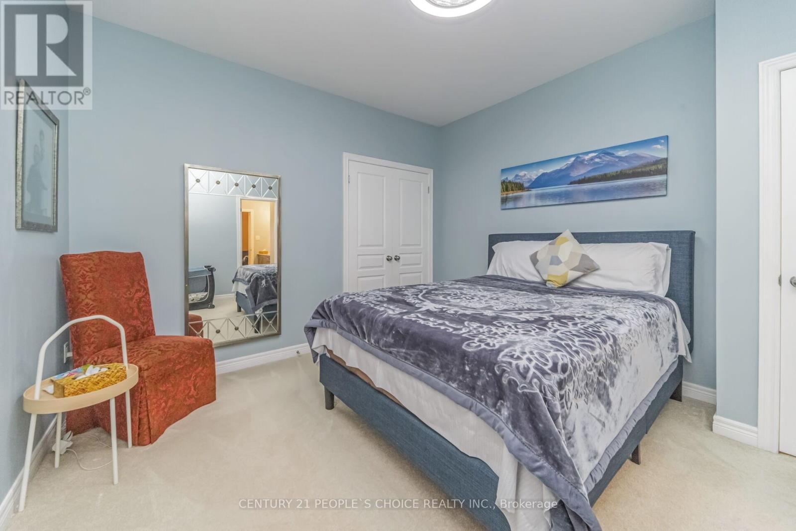 28 Truro Circle, Brampton, Ontario  L7A 4E5 - Photo 31 - W12925364