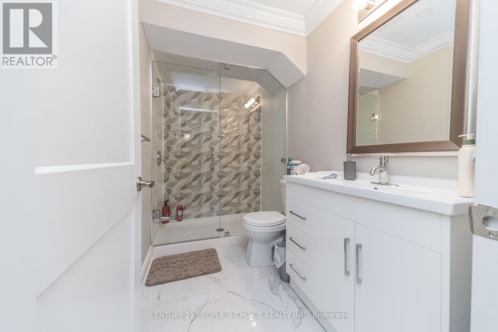 28 Truro Circle, Brampton, Ontario  L7A 4E5 - Photo 47 - W12925364