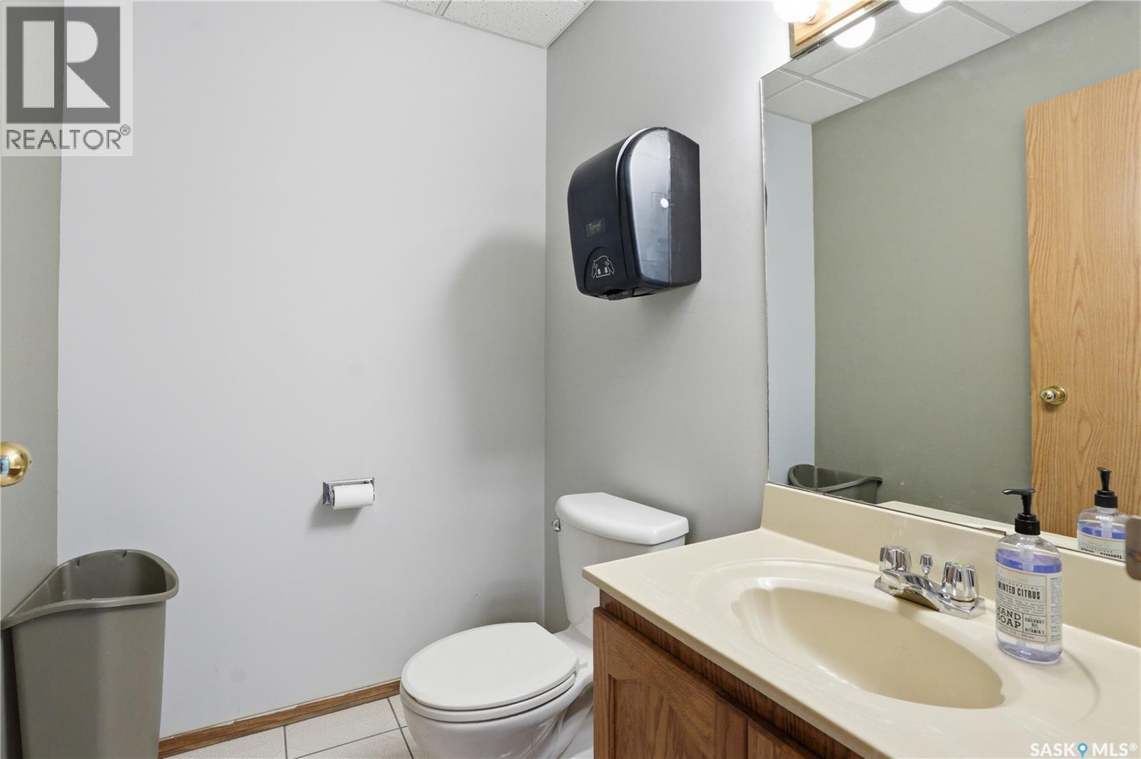 144 Cardinal Crescent, Saskatoon, Saskatchewan  S7L 6H6 - Photo 17 - SK031376