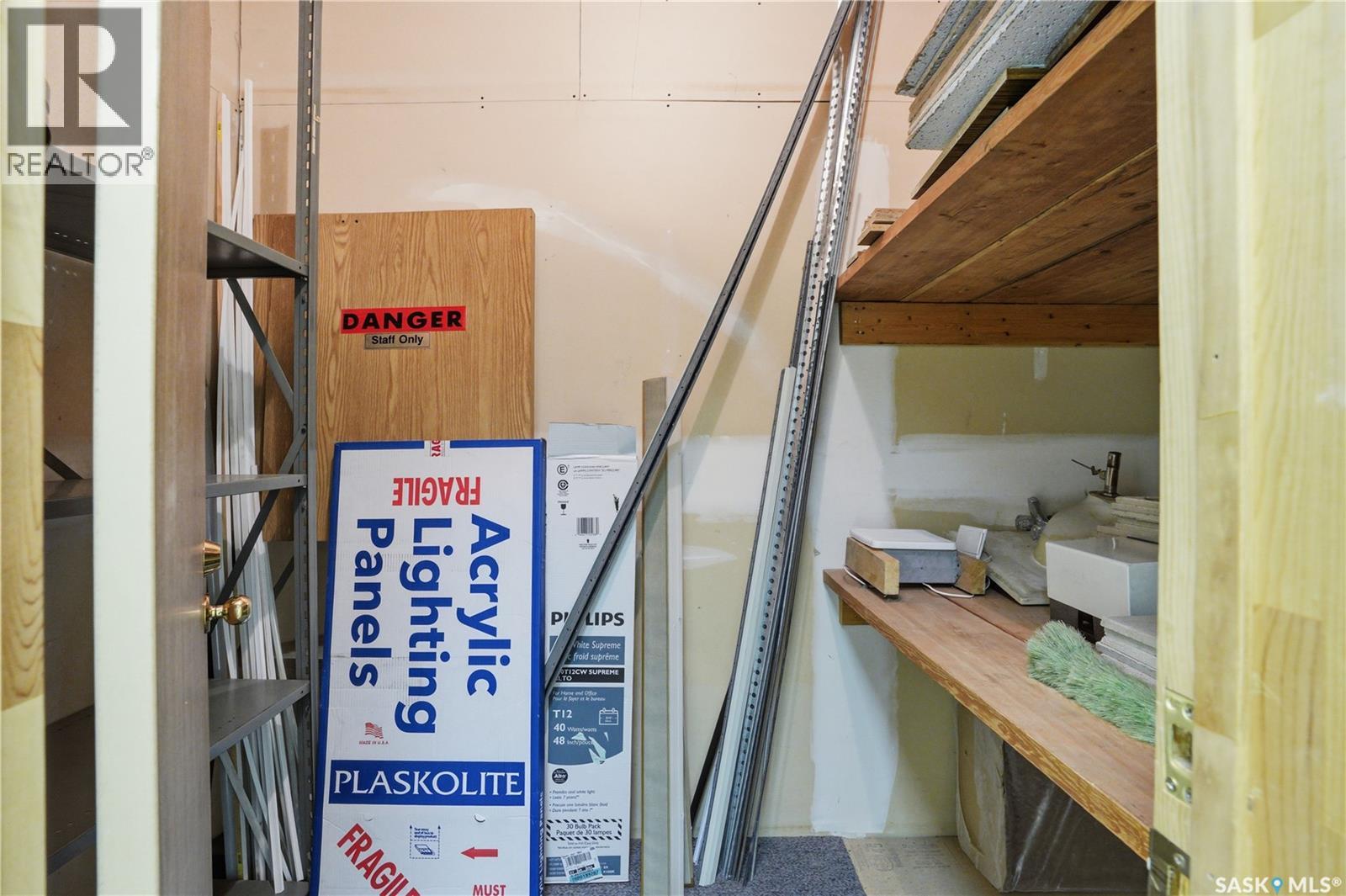 144 Cardinal Crescent, Saskatoon, Saskatchewan  S7L 6H6 - Photo 30 - SK031376