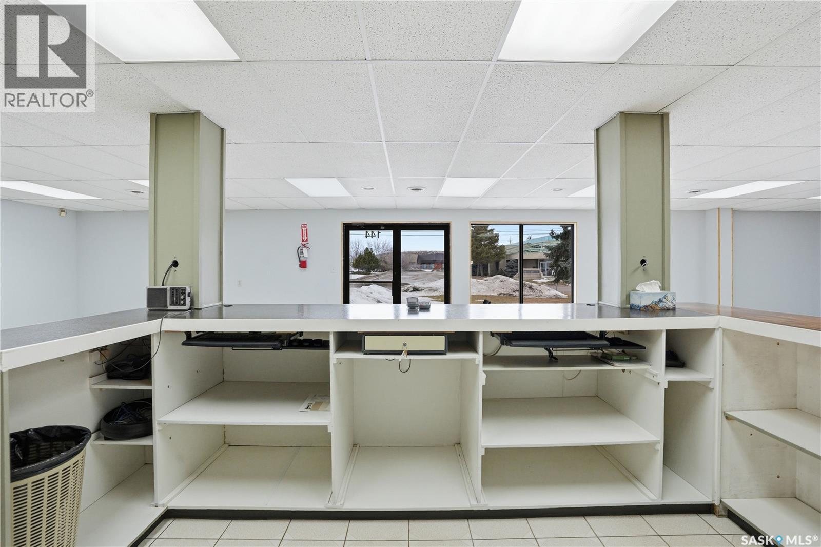 144 Cardinal Crescent, Saskatoon, Saskatchewan  S7L 6H6 - Photo 5 - SK031376