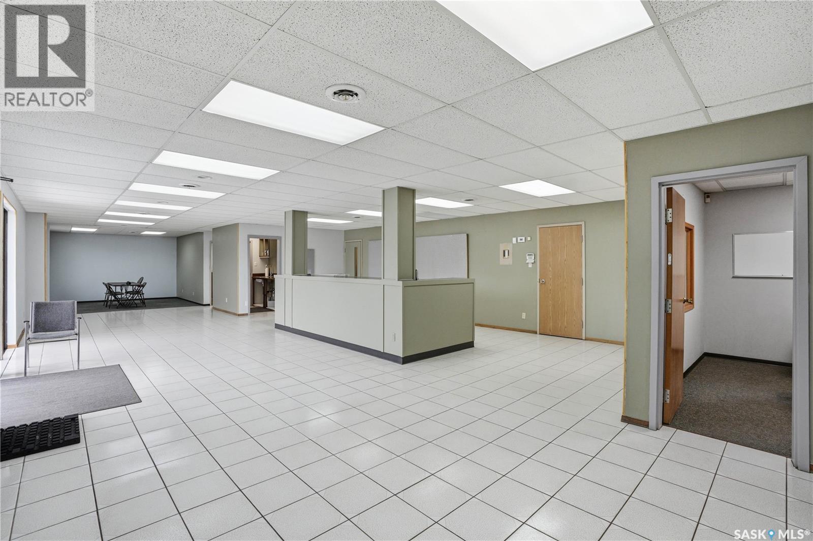 144 Cardinal Crescent, Saskatoon, Saskatchewan  S7L 6H6 - Photo 7 - SK031376