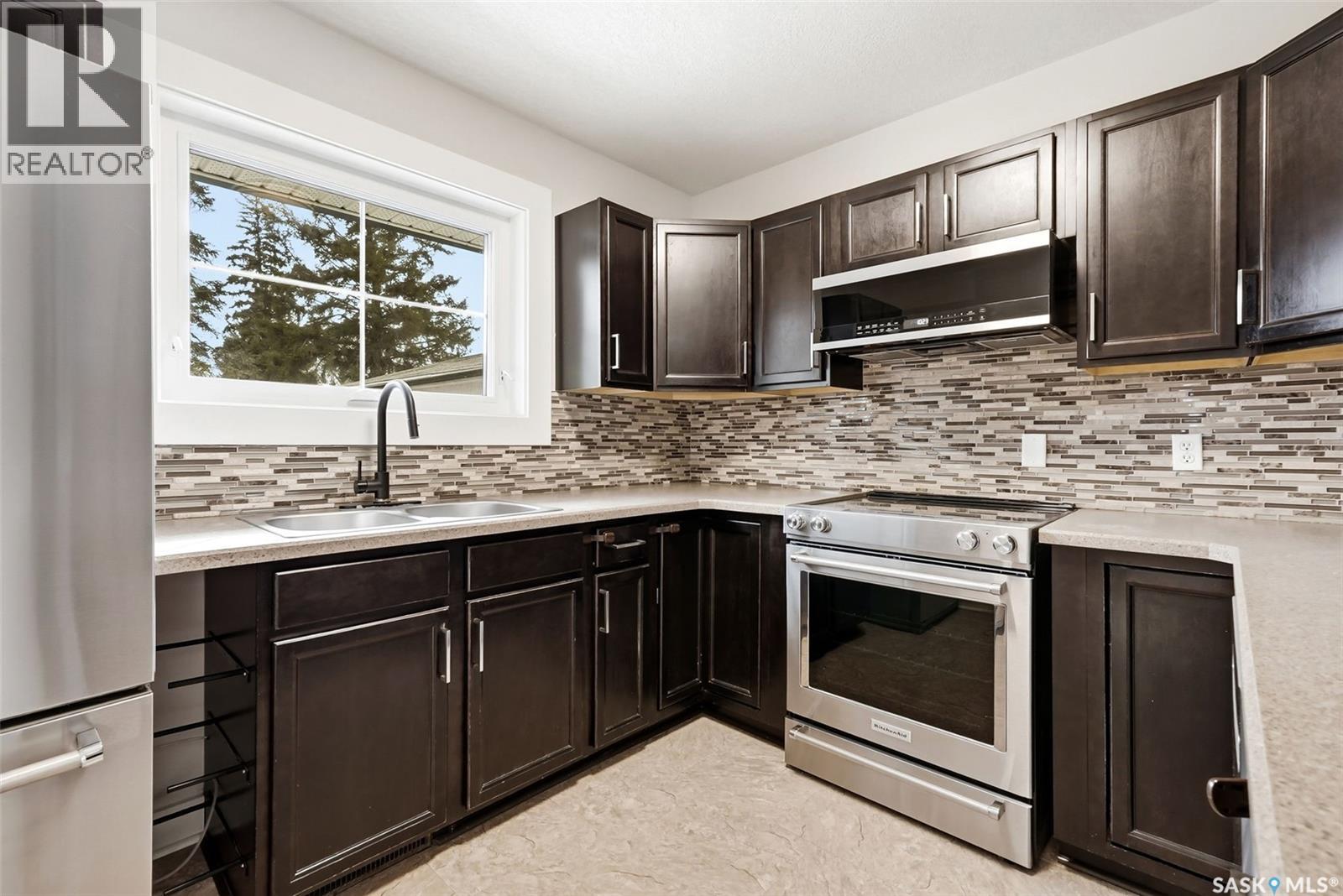 37 Lamont Crescent, Regina, Saskatchewan  S4S 4A3 - Photo 11 - SK031352