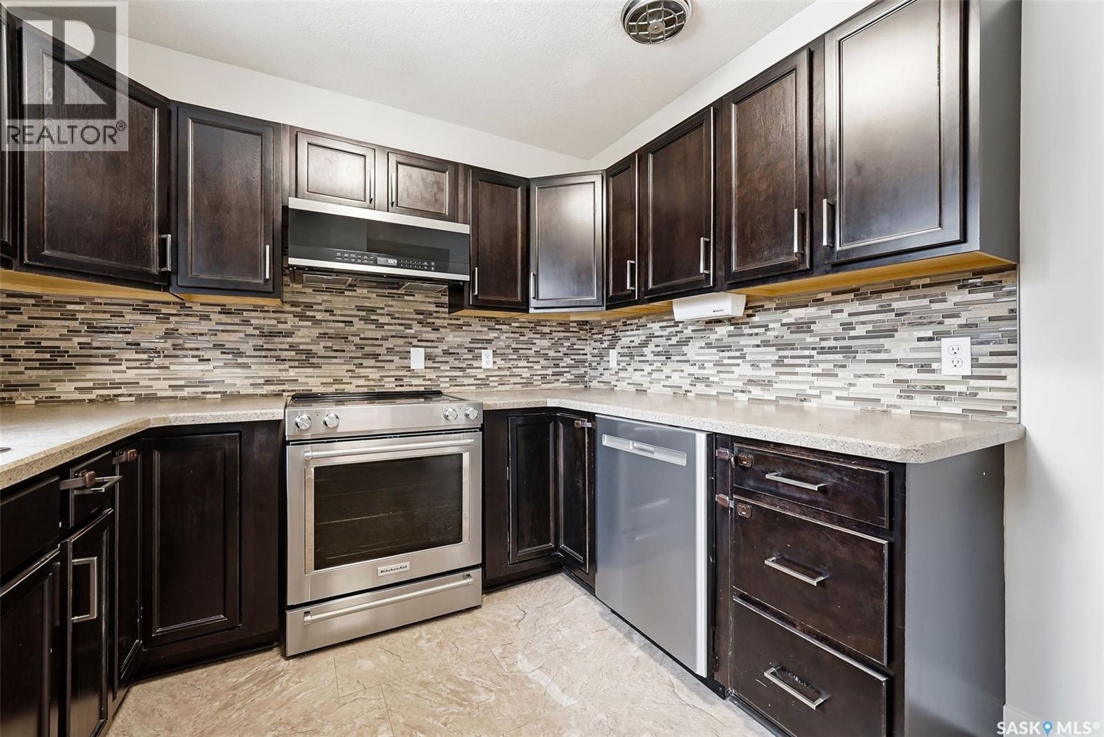 37 Lamont Crescent, Regina, Saskatchewan  S4S 4A3 - Photo 12 - SK031352