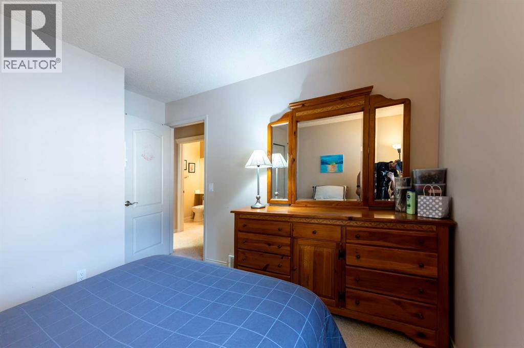 159 Sierra Morena Terrace Sw, Calgary, Alberta  T3H 3A2 - Photo 20 - A2288473