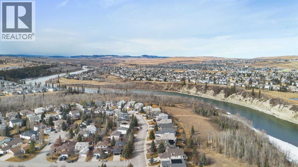 26 Bow Close, Cochrane, Alberta  T4C 1M9 - Photo 47 - A2289064