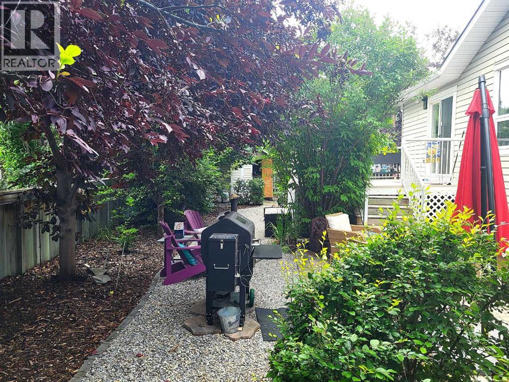 26 Bow Close, Cochrane, Alberta  T4C 1M9 - Photo 44 - A2289064