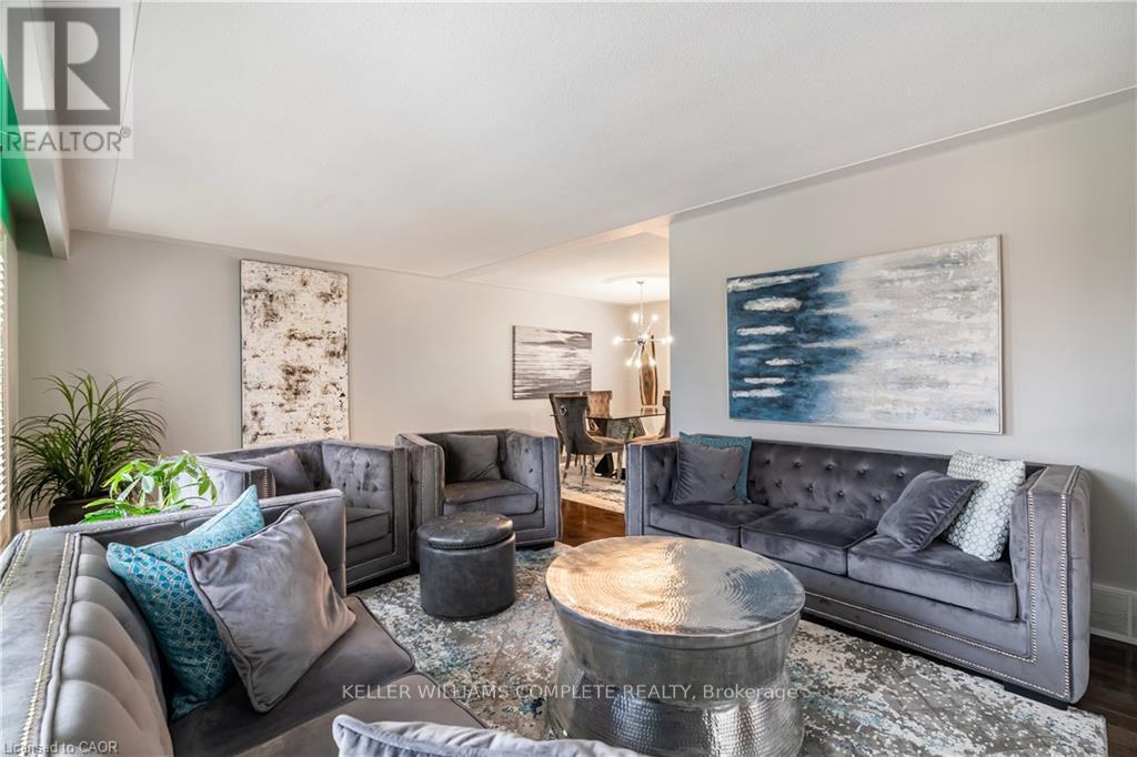 56 Kirby Avenue, Hamilton (Greensville), Ontario  L9H 6H7 - Photo 10 - X12925132