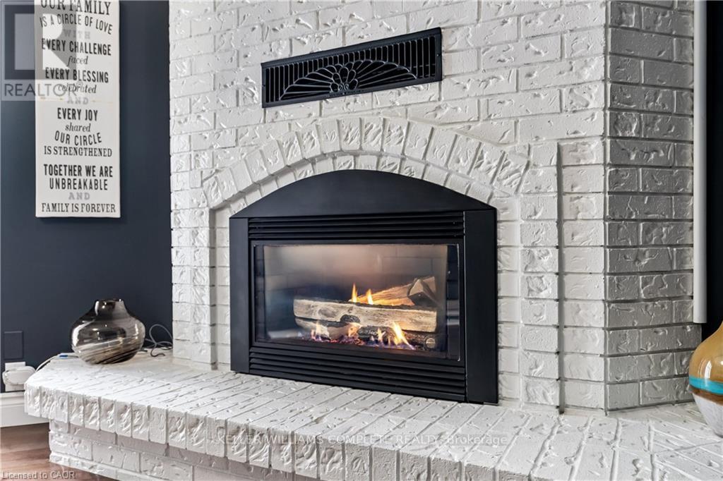 56 Kirby Avenue, Hamilton (Greensville), Ontario  L9H 6H7 - Photo 38 - X12925132