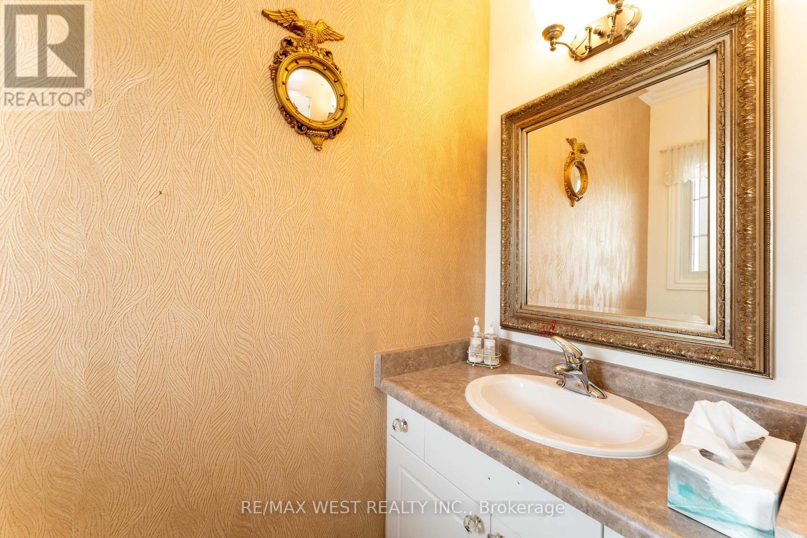 3 - 114 Brown Street, Norfolk, Ontario  N0A 1N7 - Photo 7 - X12925148