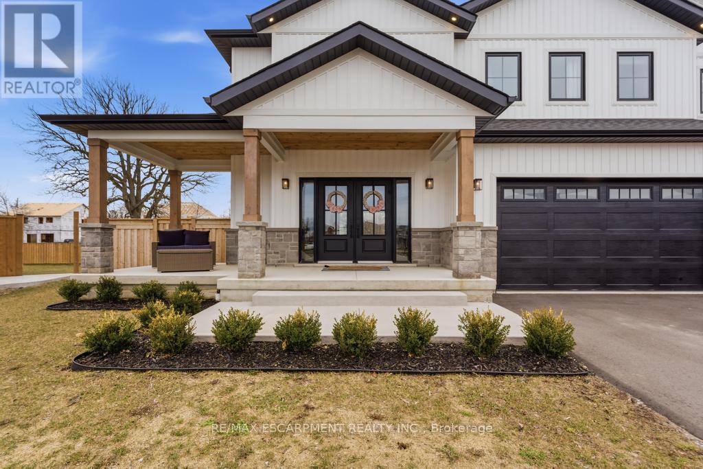 3634 Vosburgh Place, Lincoln, Ontario  L0R 1G0 - Photo 3 - X12925256