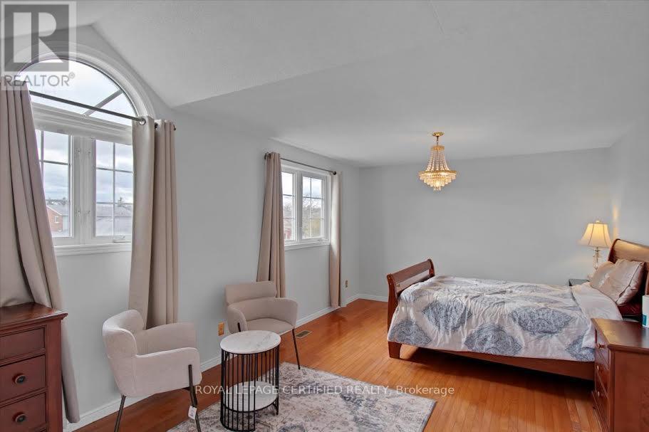 35 Trenholme Crescent, Hamilton, Ontario L8W 2L4 - Photo 29 - X12925258