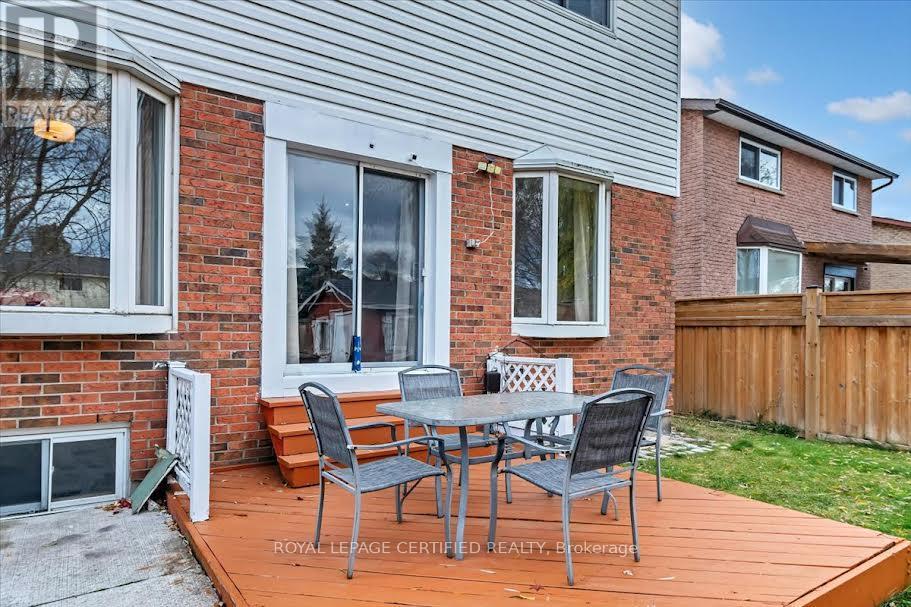 35 Trenholme Crescent, Hamilton, Ontario L8W 2L4 - Photo 50 - X12925258