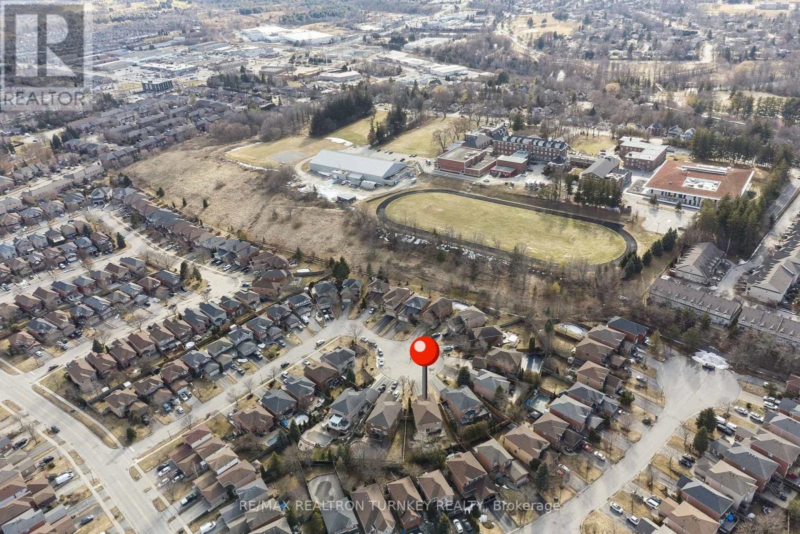 323 Harry Beer Court, Newmarket, Ontario  L3Y 8M2 - Photo 48 - N12924916