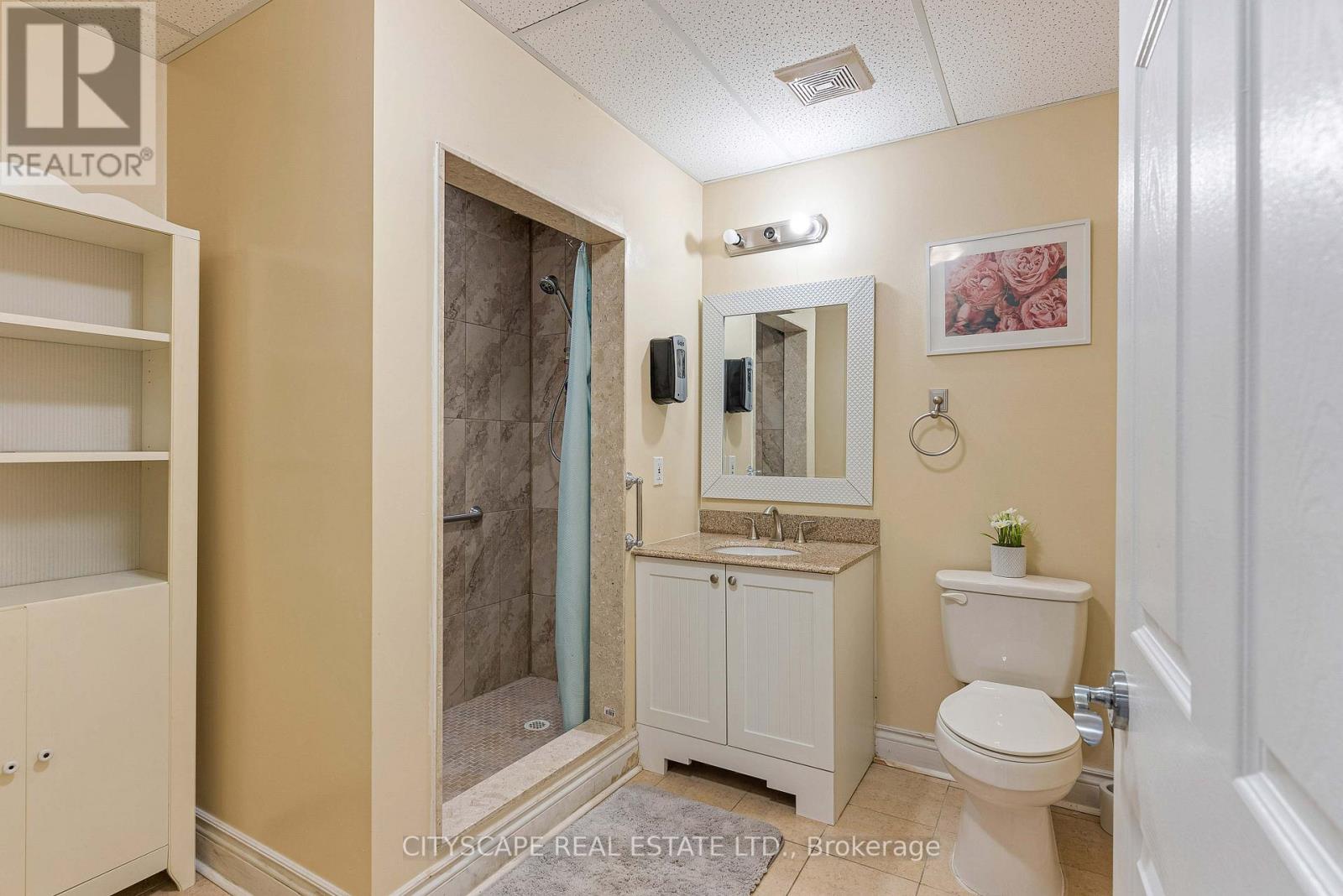 7 Mcconachie Crescent, Caledon, Ontario  L7K 0B9 - Photo 32 - W12921310