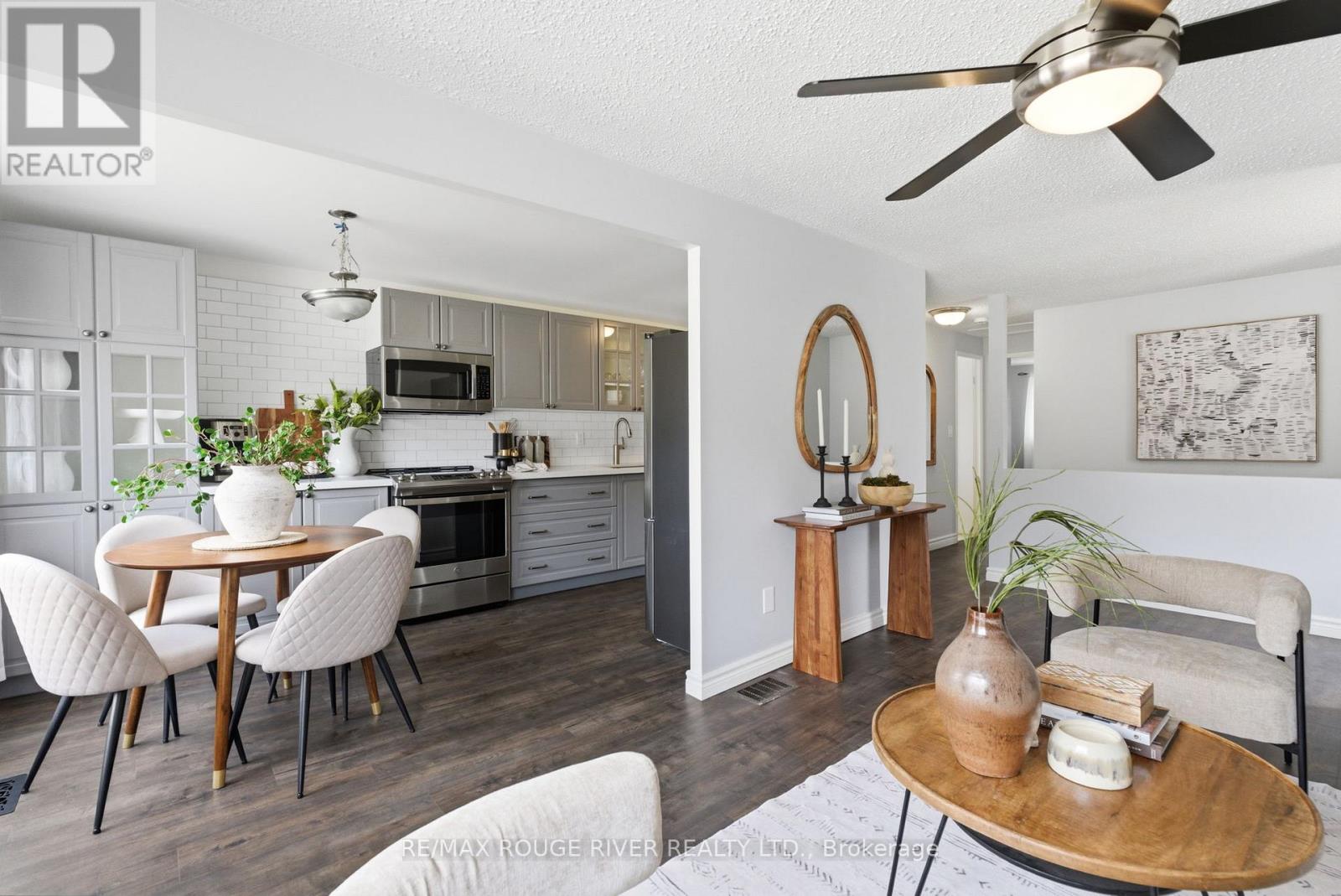 712 Grandview Drive, Oshawa, Ontario  L1H 7W2 - Photo 13 - E12925106