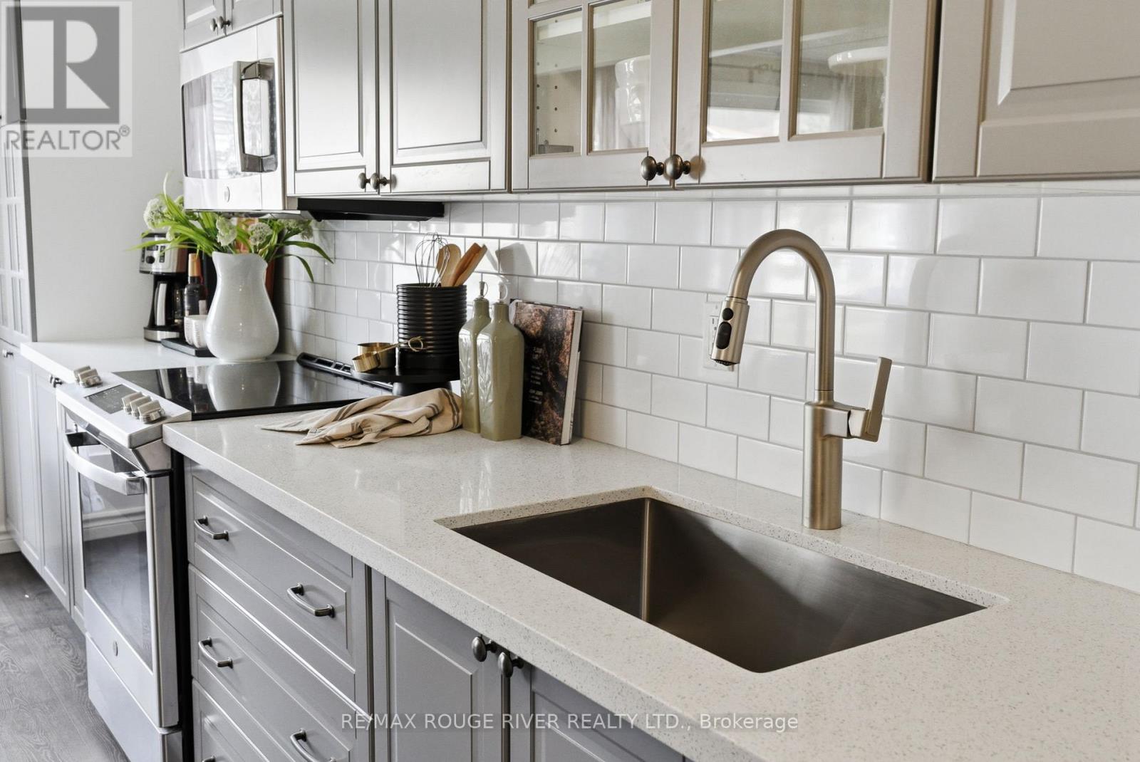 712 Grandview Drive, Oshawa, Ontario  L1H 7W2 - Photo 18 - E12925106