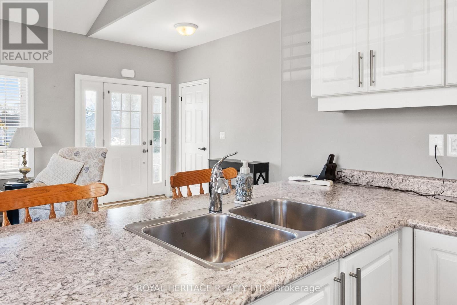 2001 - 300 Croft Street, Port Hope, Ontario  L1A 0E1 - Photo 18 - X12750002