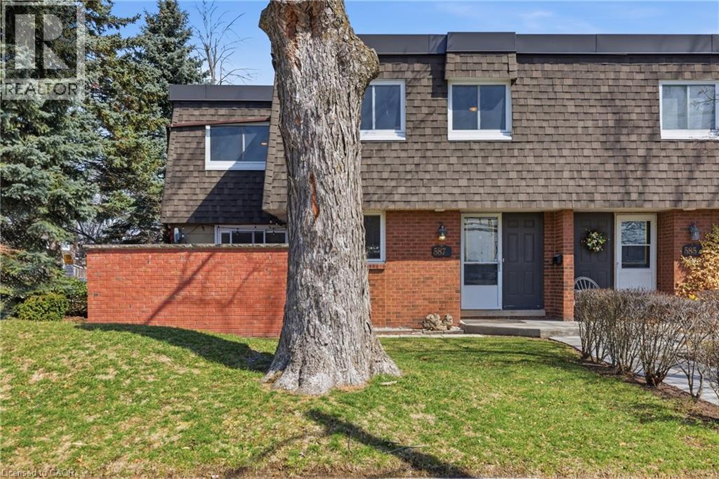 587 TIMBER Lane, Burlington, Ontario