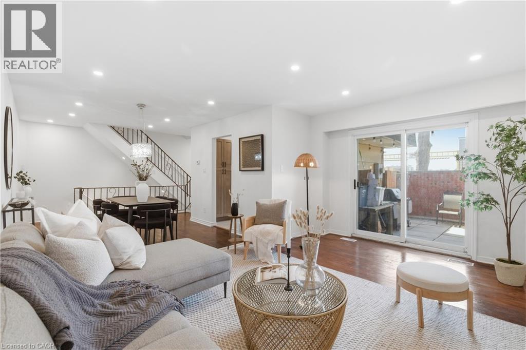 587 Timber Lane, Burlington, Ontario  L7L 4B1 - Photo 18 - 40815420