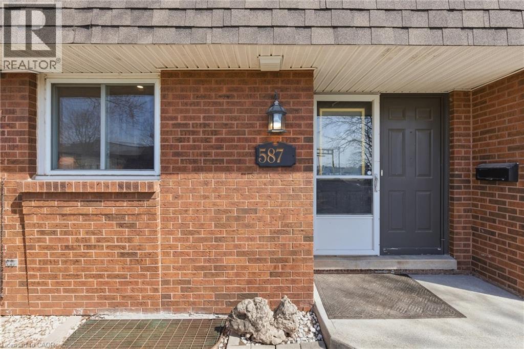 587 Timber Lane, Burlington, Ontario  L7L 4B1 - Photo 3 - 40815420