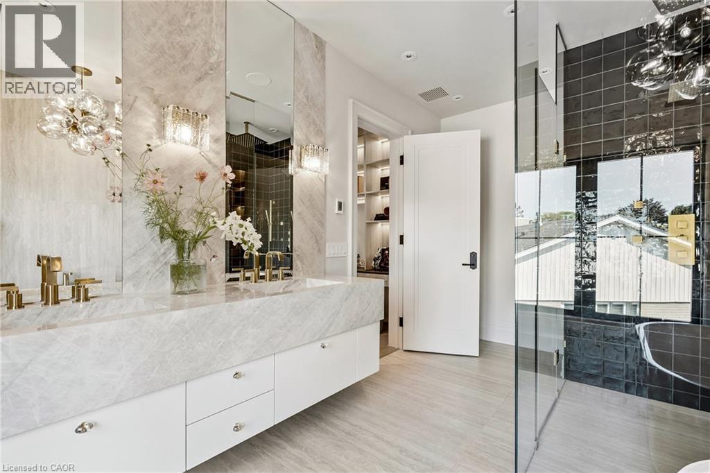 517 Stafford Drive, Oakville, Ontario  L6L 4M4 - Photo 27 - 40815299