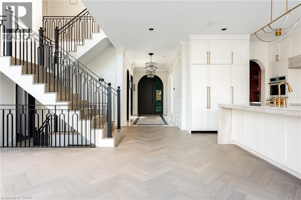 517 Stafford Drive, Oakville, Ontario  L6L 4M4 - Photo 9 - 40815299