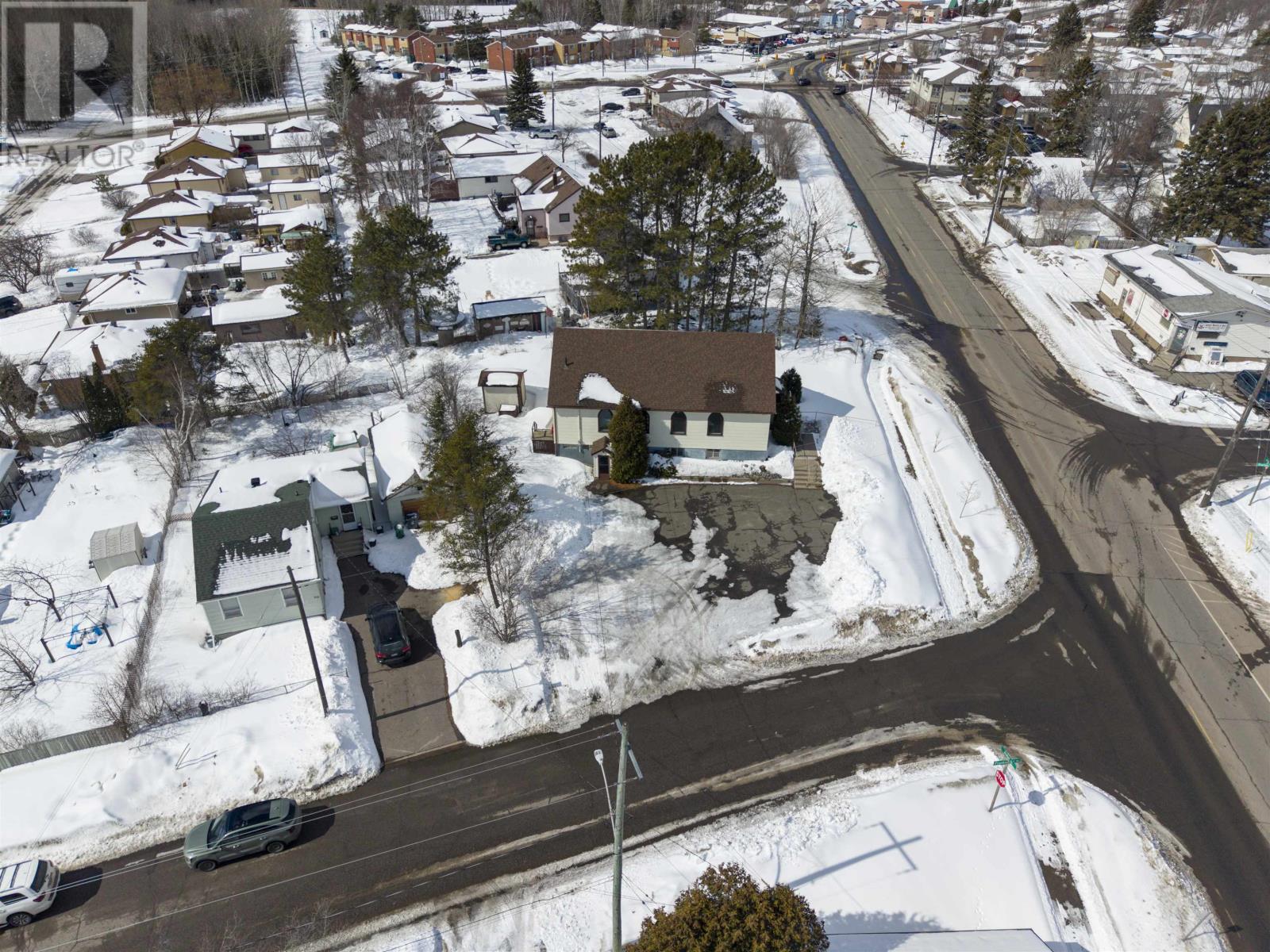 647 John St, Thunder Bay, Ontario  P7B 1Z3 - Photo 36 - TB2600522