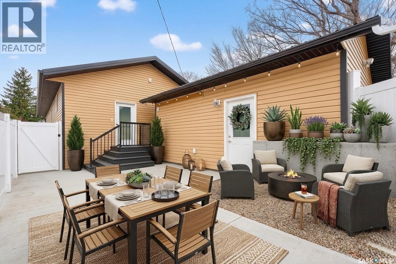 1148 Hochelaga Street W, Moose Jaw, Saskatchewan  S6J 2J2 - Photo 47 - SK024661