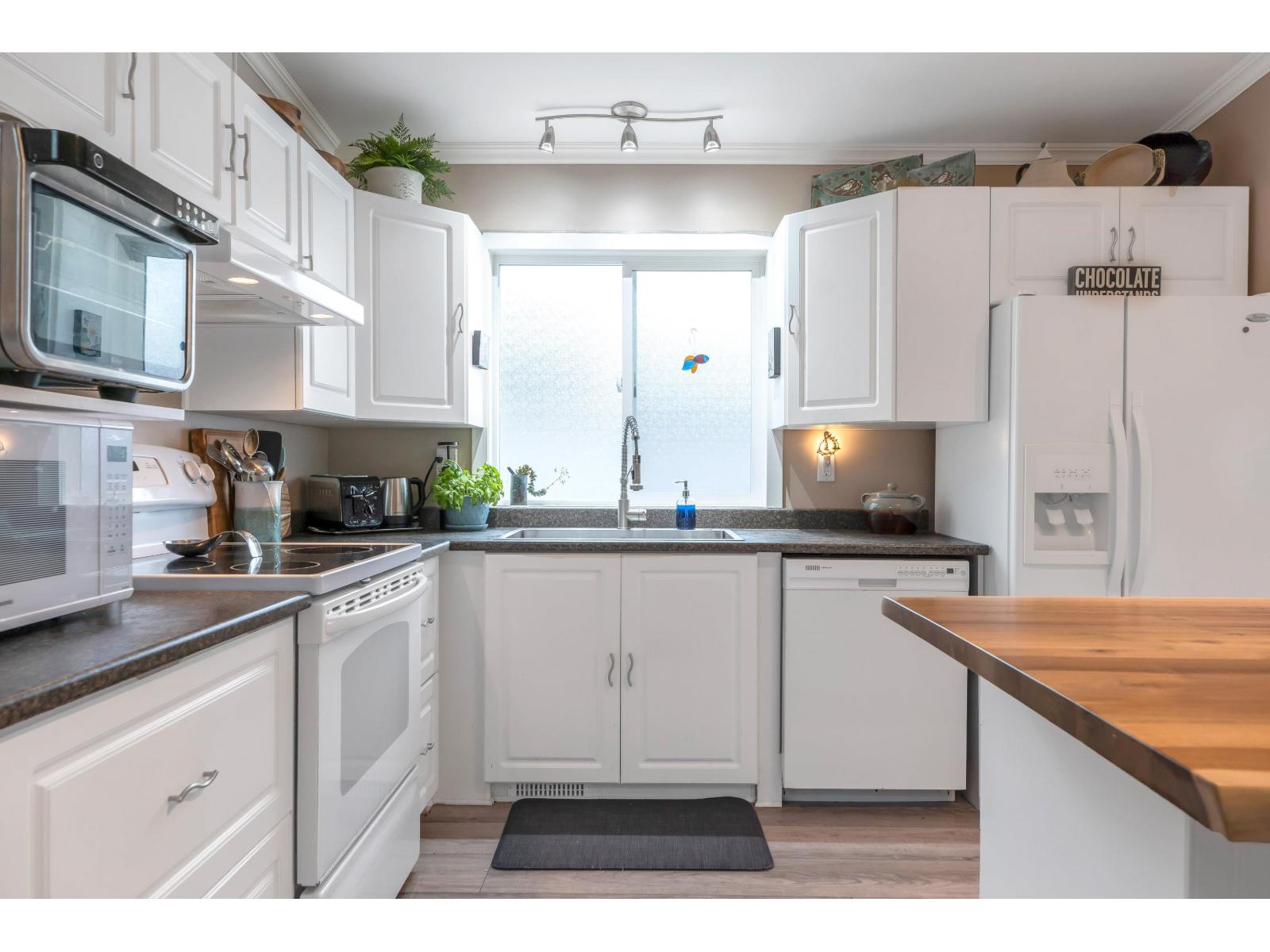 9 1640 162 Street, Surrey, British Columbia  V4A 6Y9 - Photo 11 - R3075516