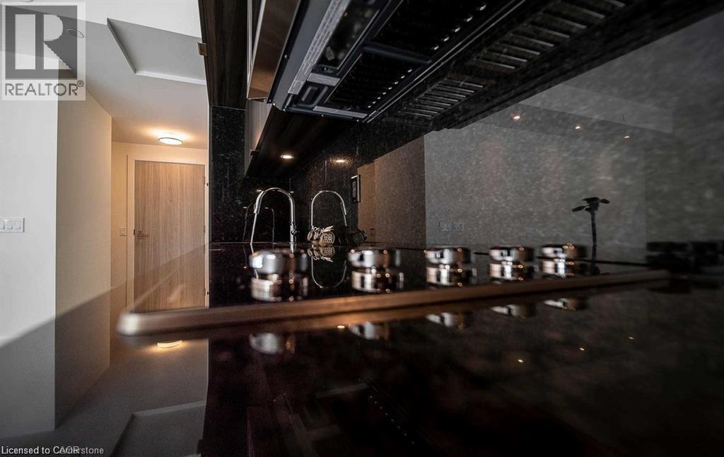 80 Vanauley Street Unit# 120, Toronto, Ontario  M5T 0C9 - Photo 6 - 40815293