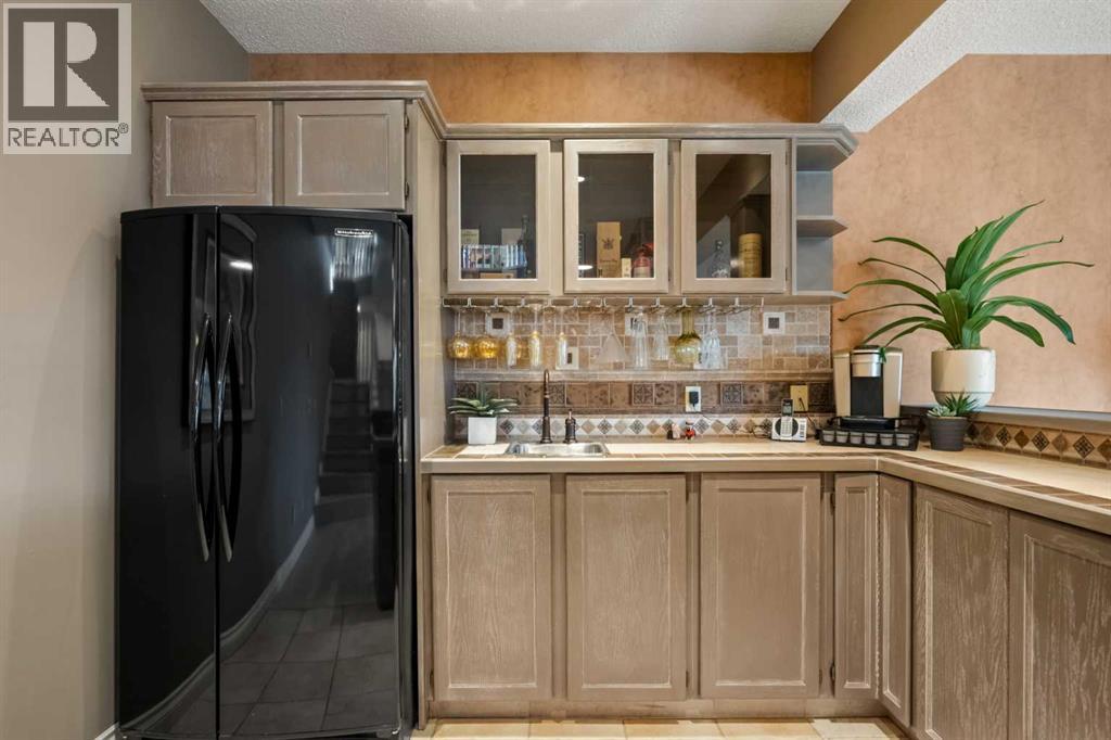 60 Woodpark Close Sw, Calgary, Alberta  T2W 6G9 - Photo 30 - A2286750